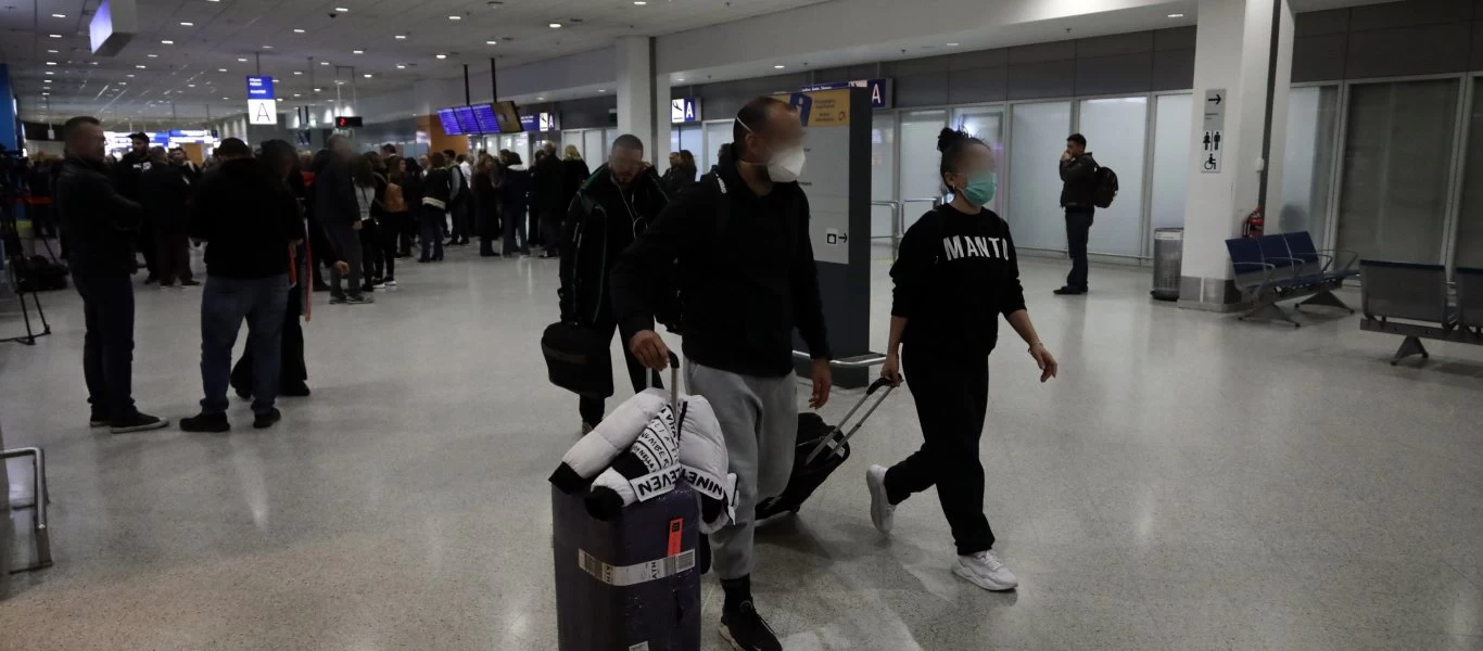 EE: Πληροφορίες για συμφωνία των «27» - Ανοίγουν τα σύνορα για τους πλήρως εμβολιασμένους